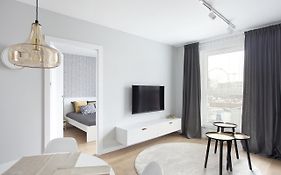 Ms Apartments 4 Seasons IV